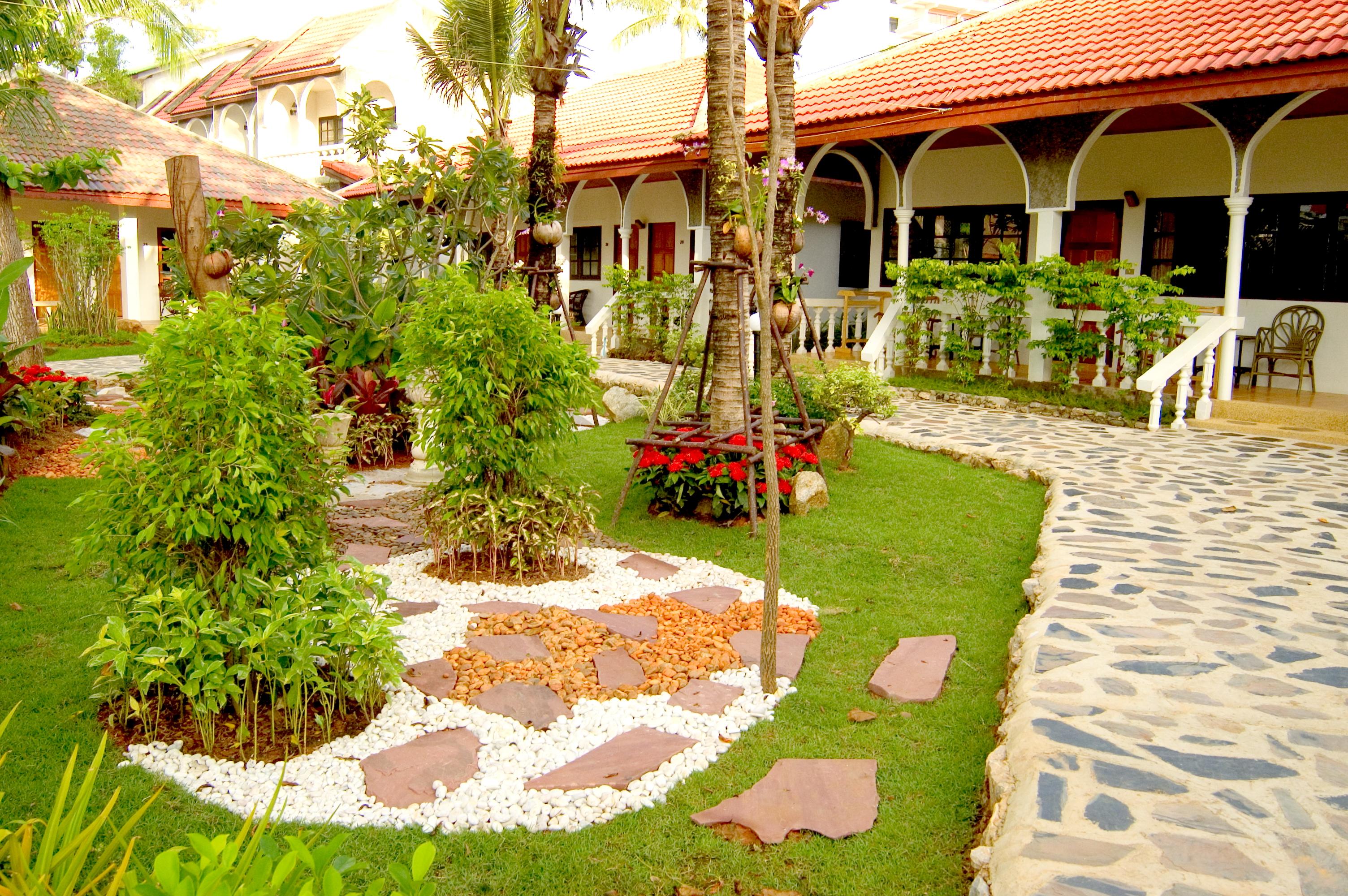 Tropica Bungalow Beach Hotel Patong Экстерьер фото