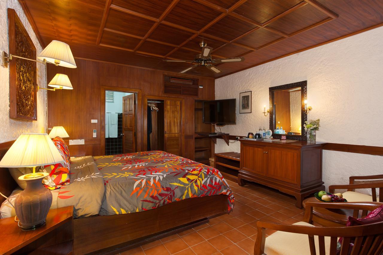 Tropica Bungalow Beach Hotel Patong Экстерьер фото